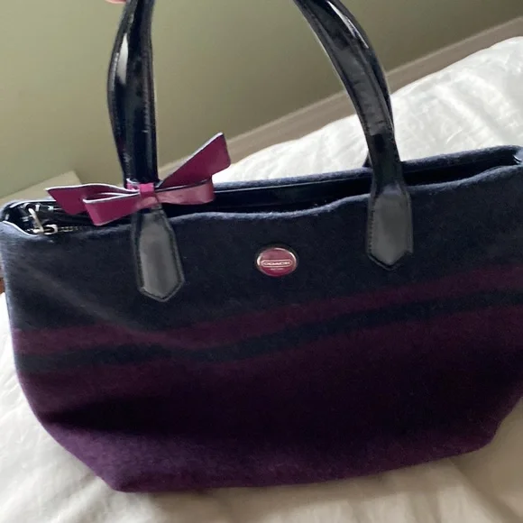 Wool Retro Coach Bag - Picture 2 of 7